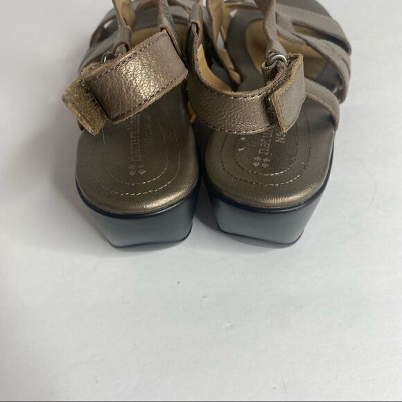 Naturalizer | Sandals 8 Wide - Picture 3 of 7
